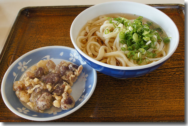 栄美うどん 金時豆の天ぷら