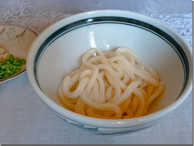 日の出製麺所の生麺