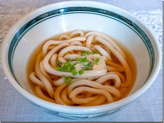 日の出製麺所の生麺