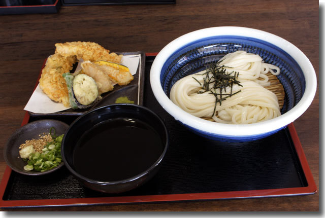 6月からうどんとラーメンの両方が食べれます@釜からどん