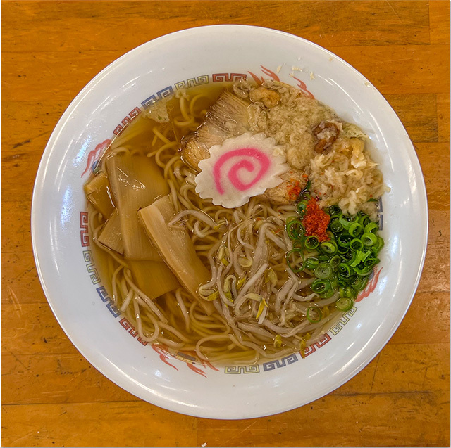 380円中華そば かすが町市場