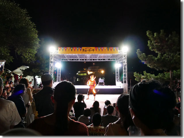 ファイヤーパフォーマンス&コメディの芸人まこと