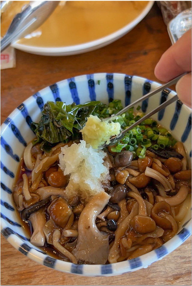 きのこうどん 讃州めんめ