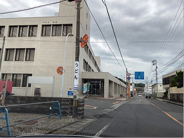 ツルの家