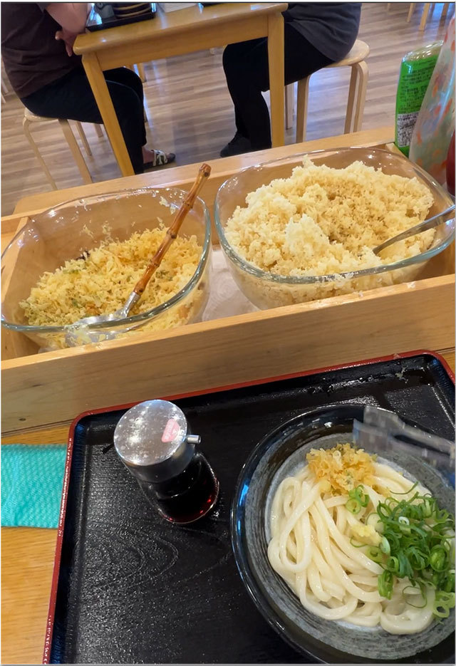 スーパーもっちもちうどん@なりや本店