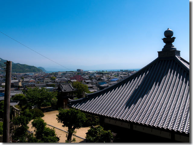 覚城院