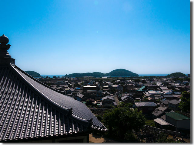 覚城院