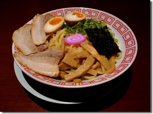 龍鳳閣