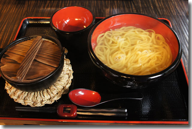 とろろ鍋の釜あげつけ中華そば@竜雲うどん
