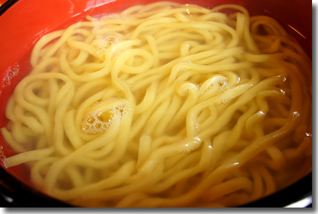 とろろ鍋の釜あげつけ中華そば@竜雲うどん