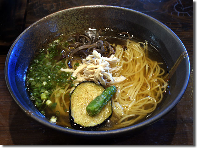 冷たい出汁の和風中華そば@竜雲うどん