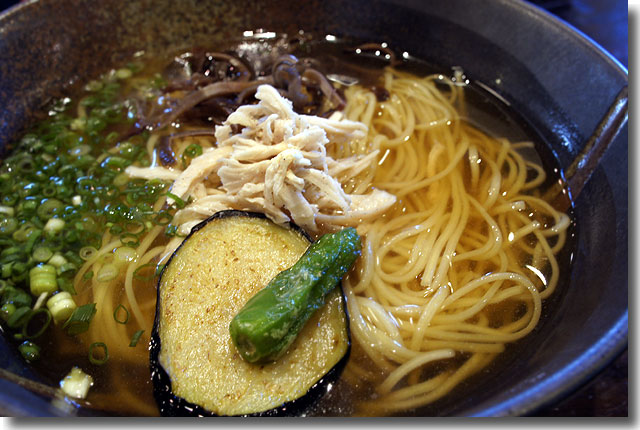 冷たい出汁の和風中華そば@竜雲うどん