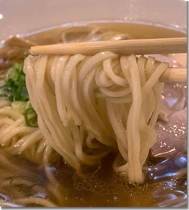 黄金スープの中華そば