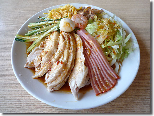 ぴり辛冷麺@さぬ一