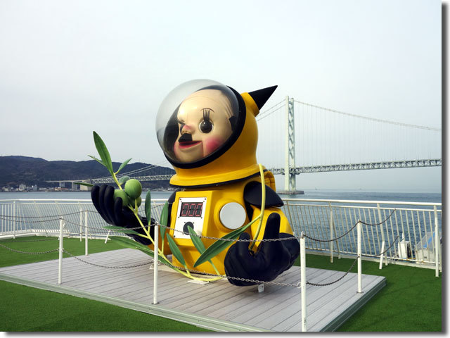 ジャンボフェリー ジャンボトらやん