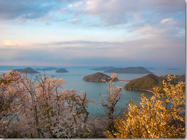 紫雲出山