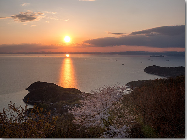 紫雲出山