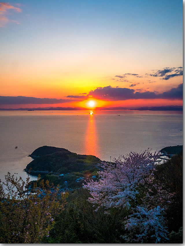 紫雲出山