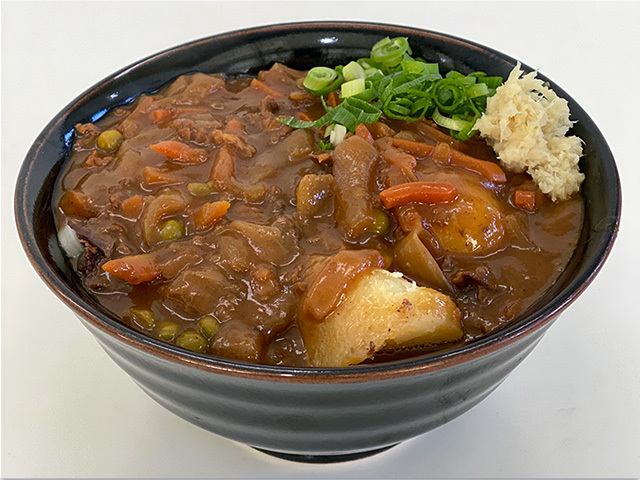牛すじカレーうどん@たんぽぽ