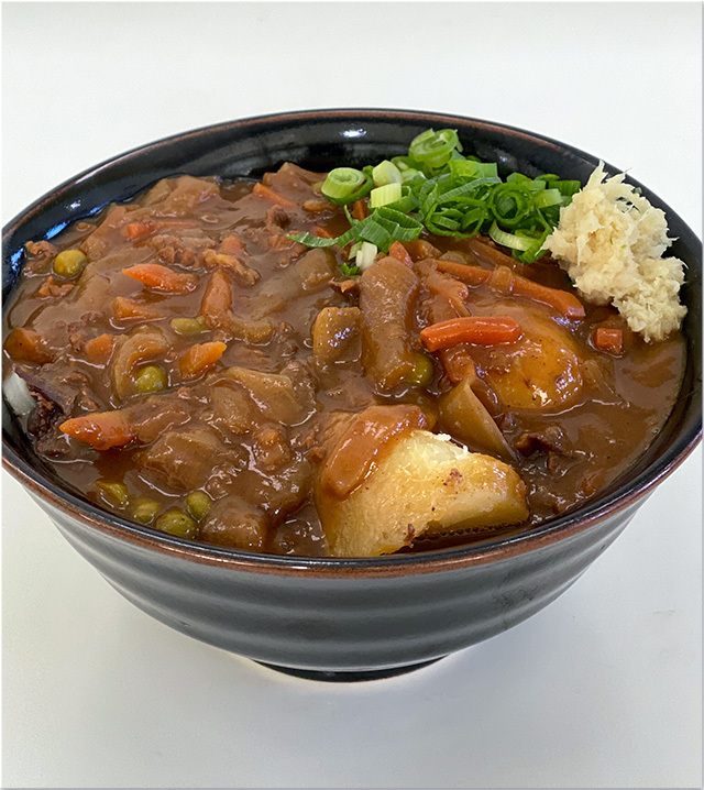 牛すじカレーうどん@たんぽぽ