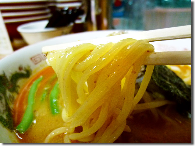 ココナッツ風味の坦々麺@とら家