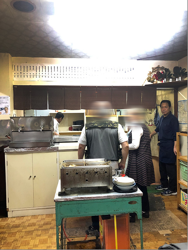 お遍路さんに人気のうどん屋 剛 今月末で閉店
