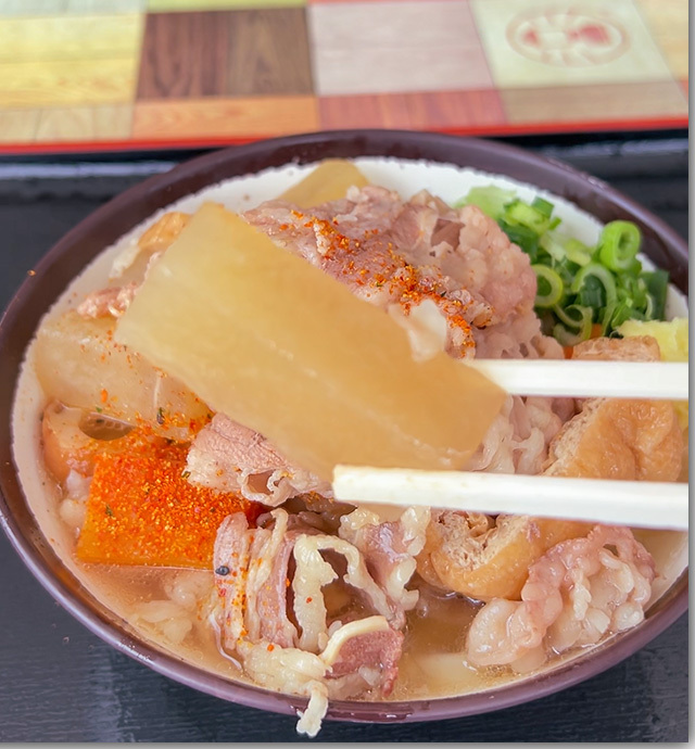 牛肉しっぽくうどん 上田製麺所