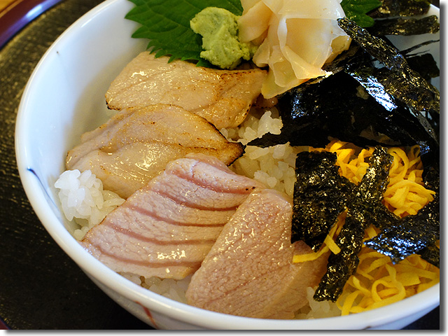 本マグロ炙り丼@魚神