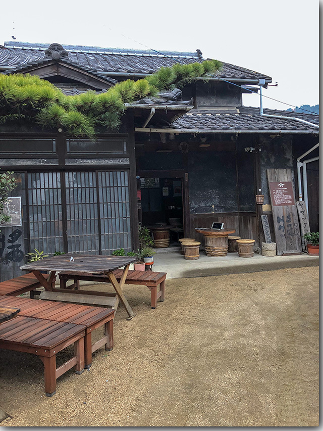 ヤマロク醤油 蔵見学