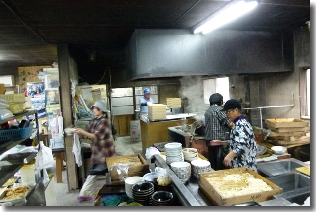 坂出 山下うどん店