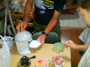 中高生は餃子パーティー