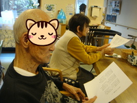 歌って、叩いて、笑顔になって♪ 歌って、叩いて、笑顔になって♪