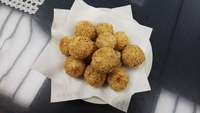 秋味のごま団子 秋味のごま団子