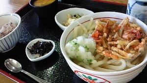 お昼ご飯ですよ~♪
