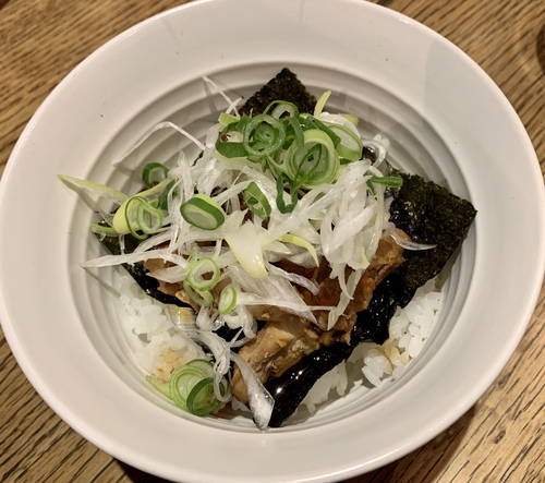 【金土日のみの数量限定】讃岐らーめん はまの(銀付いりこ塩らーめん+とりチャーシュー丼ミニ) 【金土日のみの数量限定】讃岐らーめん はまの(銀付いりこ塩らーめん+とりチャーシュー丼ミニ)