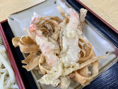 【うどん券行脚】手打うどん ひさ枝(ざるうどん+エビとゴボウのかき揚げ) 【うどん券行脚】手打うどん ひさ枝(ざるうどん+エビとゴボウのかき揚げ)