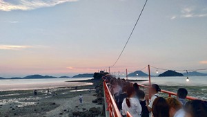 瀬戸内海に浮かぶ子供の守り神 瀬戸内海に浮かぶ子供の守り神