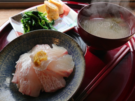 節分。明日から春だから桜丼 節分。明日から春だから桜丼