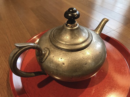 【茶室る庵】古楽器トラヴェルソ奏者の #柴田俊幸 くんのデリバリー演奏付きのお茶会。 【茶室る庵】古楽器トラヴェルソ奏者の #柴田俊幸 くんのデリバリー演奏付きのお茶会。