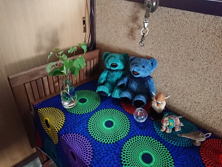 【茶室る庵】 ソーシャルディスタンスを守ったら占い館みたいになった(笑) 【茶室る庵】 ソーシャルディスタンスを守ったら占い館みたいになった(笑)