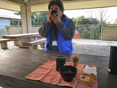 五色台で野点る 五色台で野点る