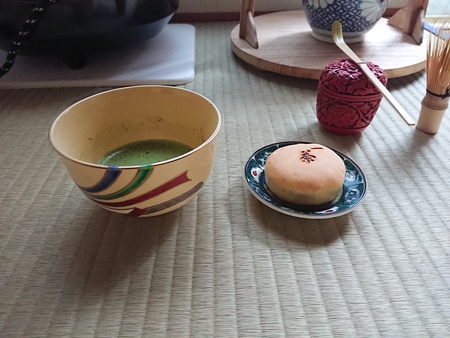 【茶室る庵】高田一ぷく堂「一茶」をいただきながら「一茶」を思う 【茶室る庵】高田一ぷく堂「一茶」をいただきながら「一茶」を思う