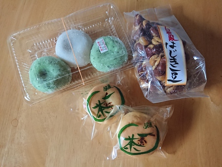 【茶室る庵】高田一ぷく堂「一茶」をいただきながら「一茶」を思う 【茶室る庵】高田一ぷく堂「一茶」をいただきながら「一茶」を思う