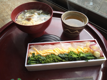 【食べたものlog 3/28〜4/4】粋香の鯛のお寿司 【食べたものlog 3/28〜4/4】粋香の鯛のお寿司