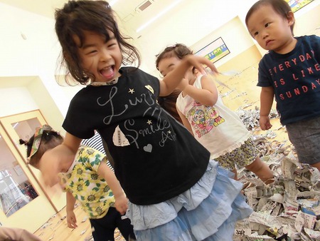 【あさがお保育園】みんなで一緒に楽しんでいます! 【あさがお保育園】みんなで一緒に楽しんでいます!