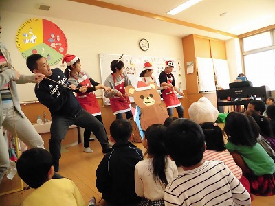 一足先にクリスマス会(つき組・ゆき組) 一足先にクリスマス会(つき組・ゆき組)
