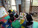今月の絵本の部屋&しみちゃんタイム