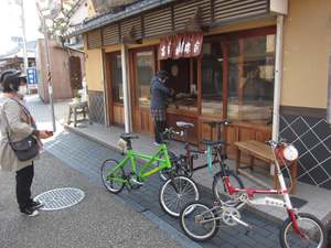 高橋地蔵餅 宇多津の町屋とお雛さんライド 高橋地蔵餅 宇多津の町屋とお雛さんライド