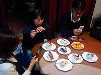 プチ密会の夜も更けて・・・