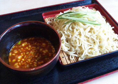 みんなで食うと、よけ食える